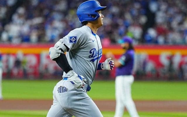 大谷翔平が打ち立てた“最強1番”の称号　メジャー史独走の異次元「50」…止まらぬ記録