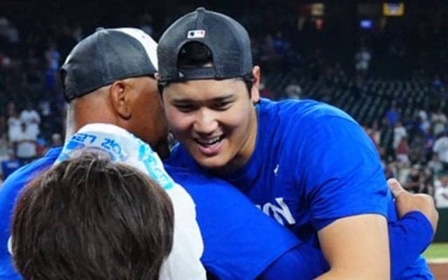 大谷翔平、地区Vから1時間後　投稿で伝えた2人の同僚への感謝と称賛…ファンへ報告