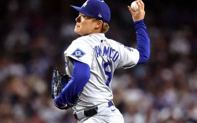 山本由伸は「まさにエースだ」ロバーツ監督が地区優勝直後に明かした“絶大な信頼”「我々は今、最高の野球をしている」