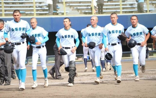 山梨学院が5連覇！スーパーシードで関東大会へ！駿台甲府が関東切符！秋季山梨県大会【2025年秋高校野球】