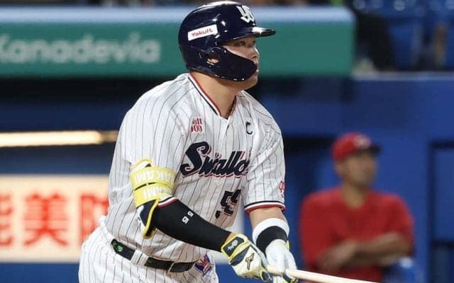 村上宗隆は「はよメジャーに」　レジェンド抜き去る“20/50”にドン引き「バケモンすぎる」