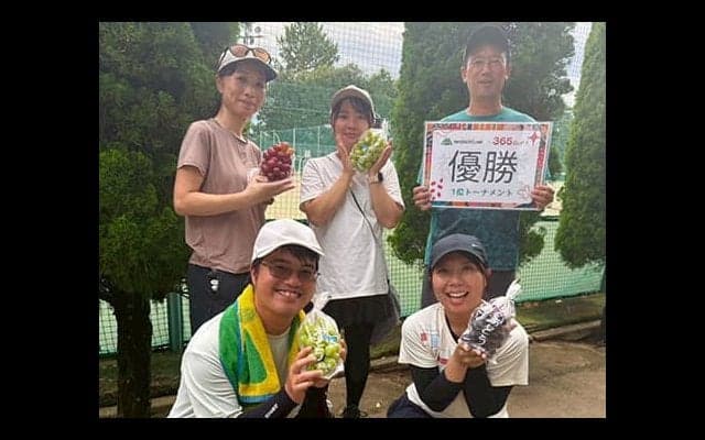  全チームにシャインマスカット＆巨峰プレゼント 