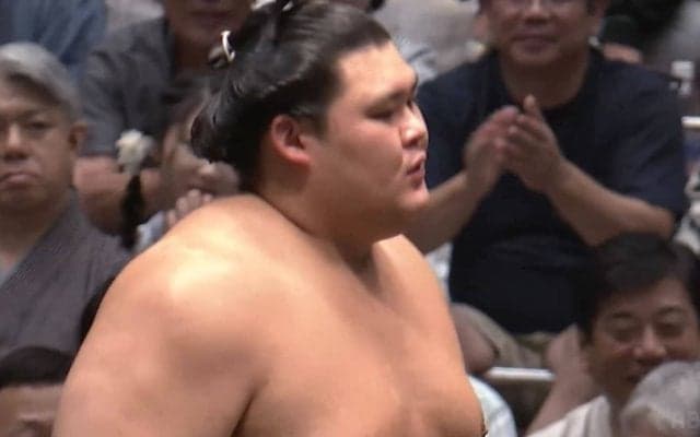 大の里、豊昇龍との優勝決定戦制し横綱として初V！2場所ぶり5度目の賜杯 九州場所残して年間最多勝も確定