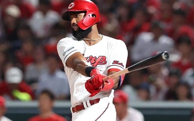 広島に悲劇の連続…先発打球直撃＆主力が自打球で悶絶　アクシデント連発に球場悲鳴