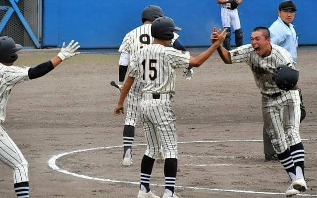 健大高崎、県内連勝33で止まる　秋季高校野球群馬予選、4強決まる
