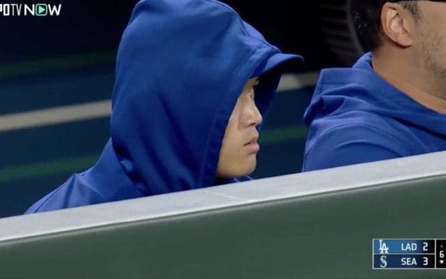 どうした…？ 大谷翔平が見せた“一瞬の表情”が話題に「ウズウズしてるな」ベンチでのリアクションにファン爆笑「いよいよヒリヒリする時期か」