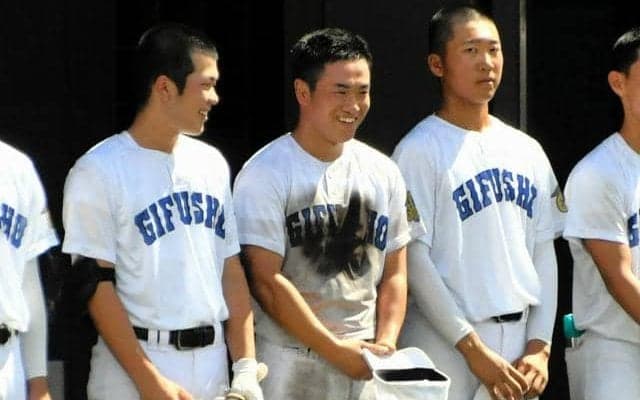 県岐阜商の横山、高校野球生活に「悔いなし」　繰り返した感謝の言葉