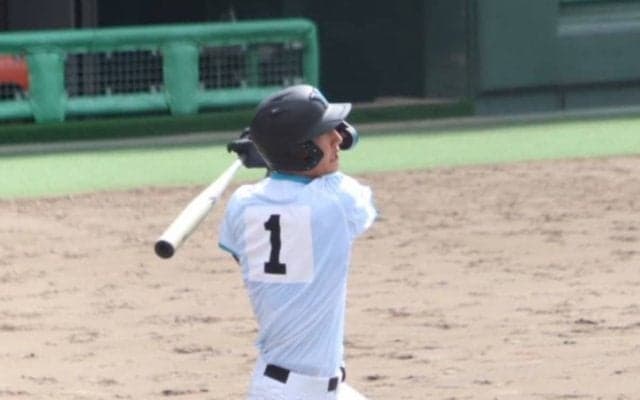 山梨学院・菰田が4安打2打点、高川学園・山口の逆転満塁弾で決勝へ！【滋賀国スポ】