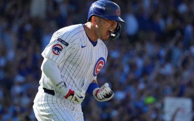 鈴木誠也、PO初戦で豪快な同点ソロ　RSから5戦連発…本拠地熱狂、日本選手8人目