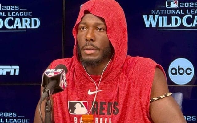「ドジャースをぶっ倒す」レッズ・デラクルーズが宣言　鼻息荒く「大谷との対戦に興奮してる」