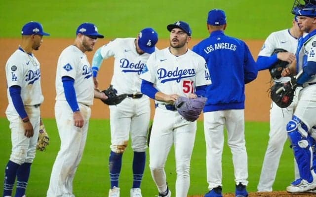 大谷2発で圧勝ムード一転…ド軍にNHK解説も苦言　何度も見た光景「不安は残ったまま」