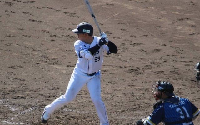 ドラフト7位ルーキーがわずか1年で戦力外通告…４日前に二軍で初本塁打も