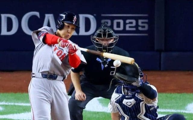 吉田正尚「MLB史上初」の大殊勲打　代打でPSデビュー打席の初球に逆転2点タイムリー　レッドソックスが宿敵に先勝