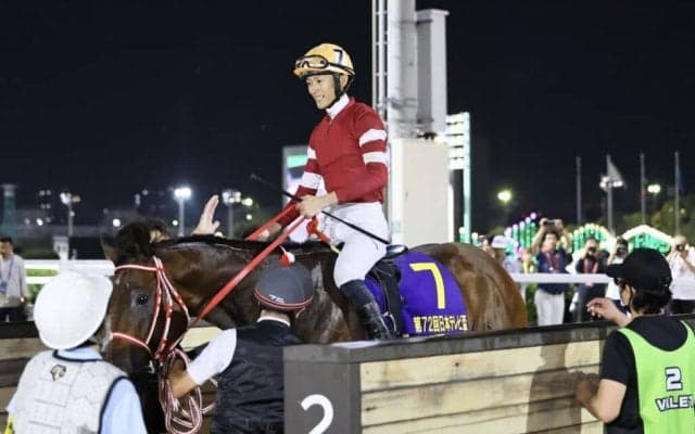 【日本テレビ盃】坂井「アメリカで勝つためにやってきた」断然人気フォーエバーヤングが快勝