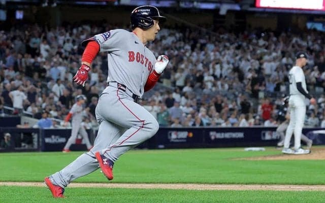 山本由伸が吉田正尚に“贈った言葉”　7月ボストンでポツリ…背中を押した自然体の一言