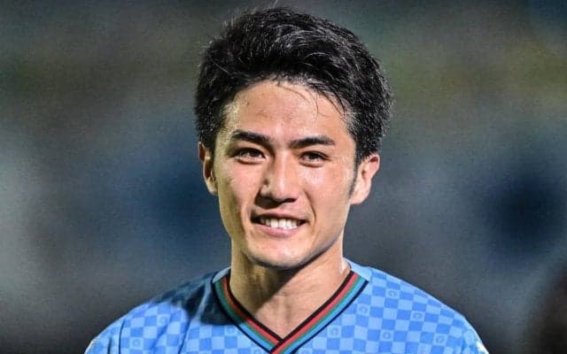 ｢始まったぁぁぁぁぁぁ！｣J1川崎恒例の“奇祭”ハロウィン仮装が元日本代表MFの｢キング→殿｣からスタート！｢一発目から破壊力やばいな｣｢川崎のキングが殿に!!｣