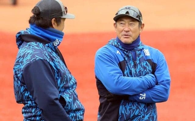 「内部昇格の公算が大きい」DeNA次期監督問題で浮上する「3人の名前」を球界OBが考察　「2軍の選手も把握しといてくれよということで…」