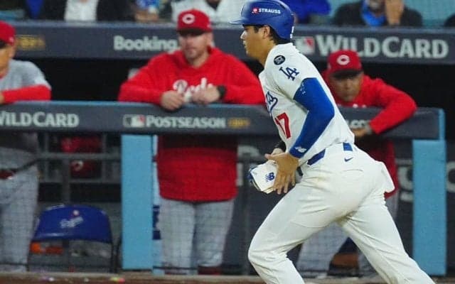 大谷翔平、PO初の申告敬遠で本拠地大ブーイング　名将が決断も…直後にベッツが適時打