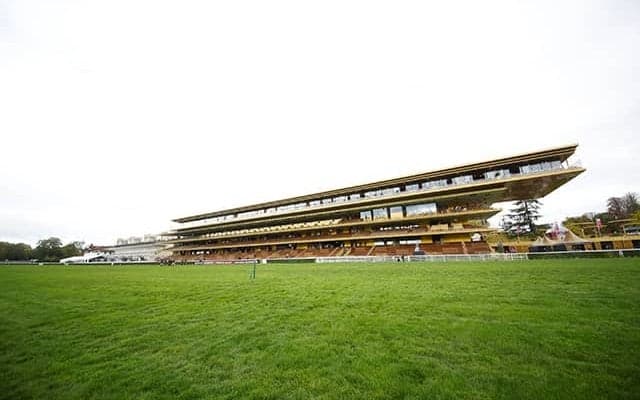 【仏・凱旋門賞枠順】日本のクロワデュノールは17番ゲート ビザンチンドリームは15番、アロヒアリイは4番