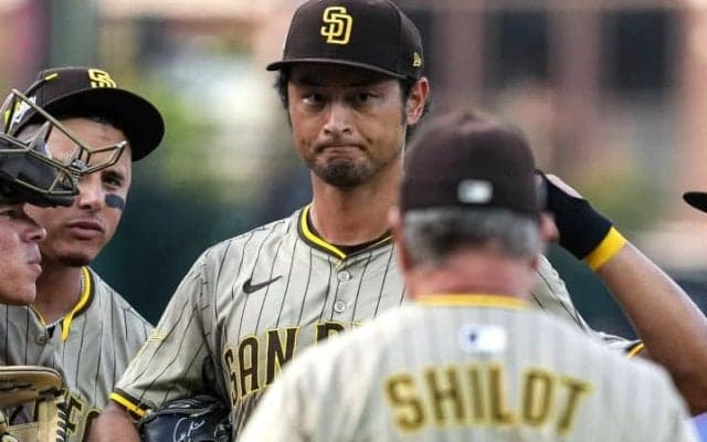 まさかの1回0/3で降板…“渡米後最短KO”ダルビッシュ有をパドレス指揮官は擁護「心から称えたい」「豊富な経験を持つ投手だ」