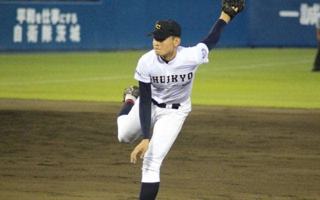 ストレート1本で甲子園ベスト4に導いた195センチの大型右腕がプロ2年目で戦力外…今季は二軍で防御率6.86