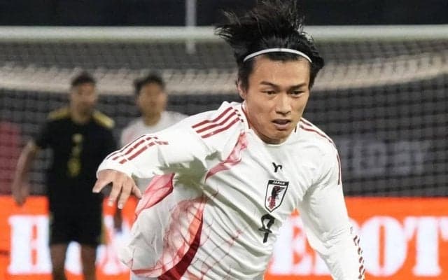  日本代表FW上田綺世の強烈ヘッド弾が疑惑の判定で“幻のゴール”に！｢何が取消なんや！｣｢誰のファウル??｣主審の謝罪報道も