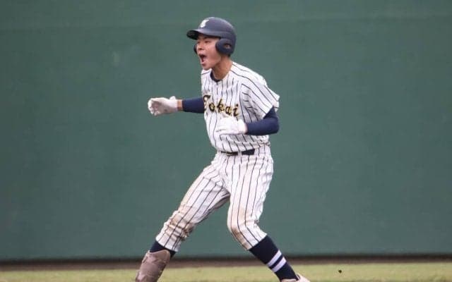 勝てば関東大会出場が決まる大一番！横浜と東海大相模の試合は初回から点の取り合いに！【神奈川】