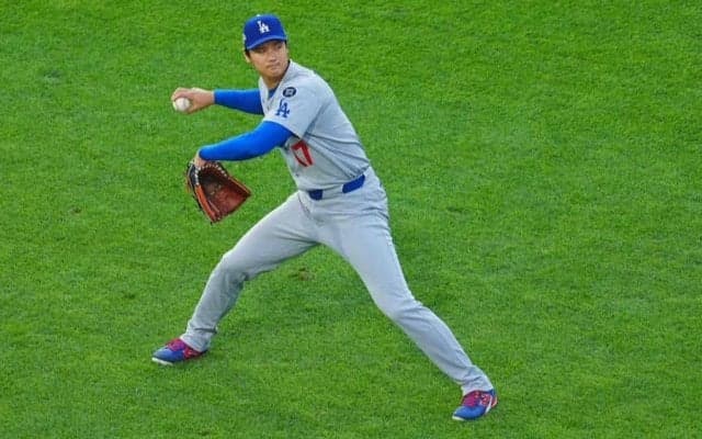 大谷翔平のデビュー戦…敵地で異常な注目度　登場だけでブーイング、米記者も一斉報道