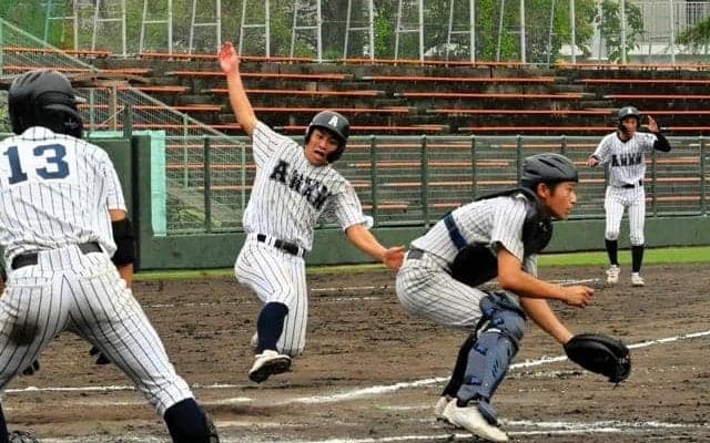 決勝は徳島商-阿南光、徳島県高校野球秋季大会
