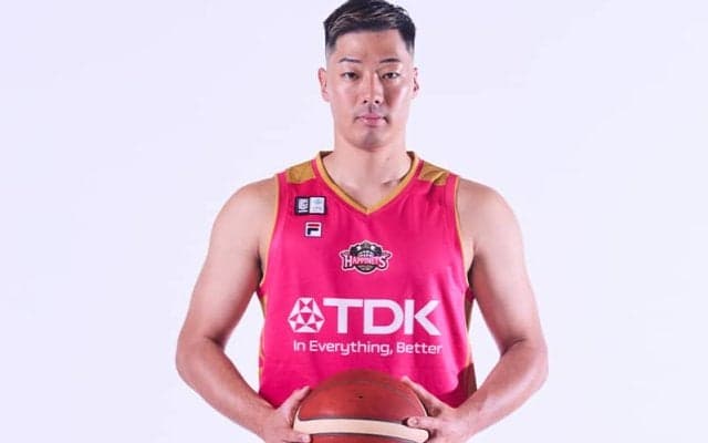 髙比良寛治が古巣の長崎ヴェルカとタッグ…自身の法人通じ、地元・長崎の子どもたちを支援