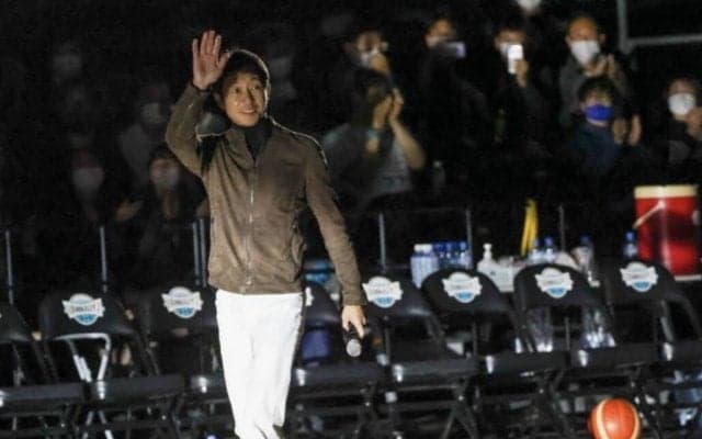 武豊騎手、京都ハンナリーズと3季連続のゴールドパートナー契約