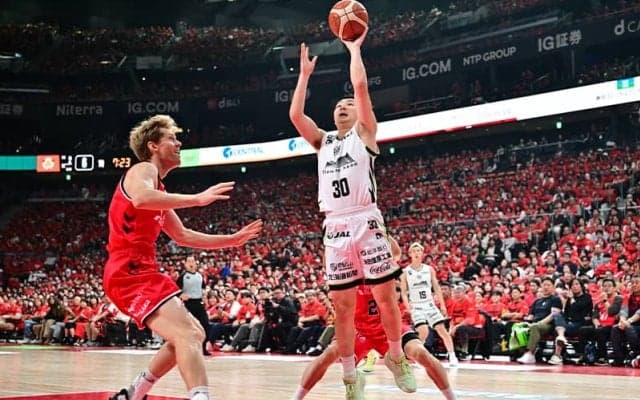 レバンガ北海道がリベンジ…ドワイト・ラモスが攻守で躍動、富永啓生は20得点の活躍