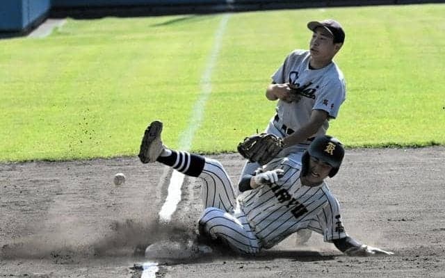 桐生第一、4年ぶり優勝　守備からリズム　秋季高校野球群馬県予選