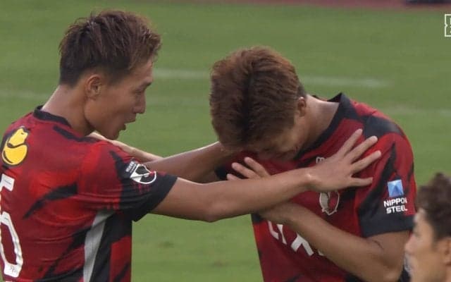 「号泣か」PK失敗の18歳鹿島FW、ドロー決着に涙止まらず「下向くな」「お前は悪くない」ファンは励ましの声