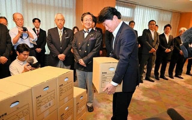 J1岡山の新スタジアムに署名50万筆　知事「民意が可視化された」