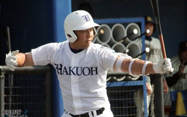 白鴎大足利出身の強打者兼ムードメーカーが戦力外…初の選抜では6打数5安打の大当たり