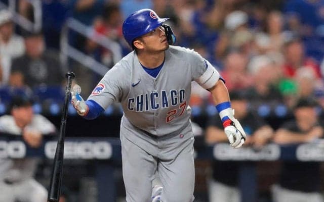 鈴木誠也、PS2号は134m特大3ラン　地区王者相手に先制弾…豪快アーチに敵地沈黙