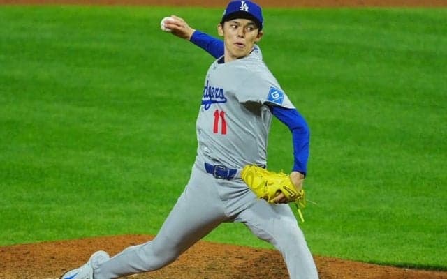 佐々木朗希は「本当に救世主よ！」　窮地脱した“2球”にLA感動「いなかったら終わってた…」