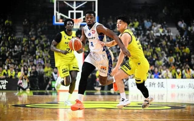 リーグ開幕、B1茨城ロボッツは新加入選手ら活躍するも仙台に連敗