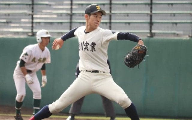 ロッテが育成4年目右腕に戦力外、前日の7選手に続き2日連続の通達…5選手の育成契約満了も発表