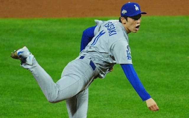 佐々木朗希、MLB史上初の“偉業”達成　守護神爆誕…ブルペン炎上で生まれたレア記録