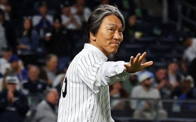 松井秀喜は「愛されてるなぁ〜」　始球式登場でNY熱狂…日本ファン実感「さすが」