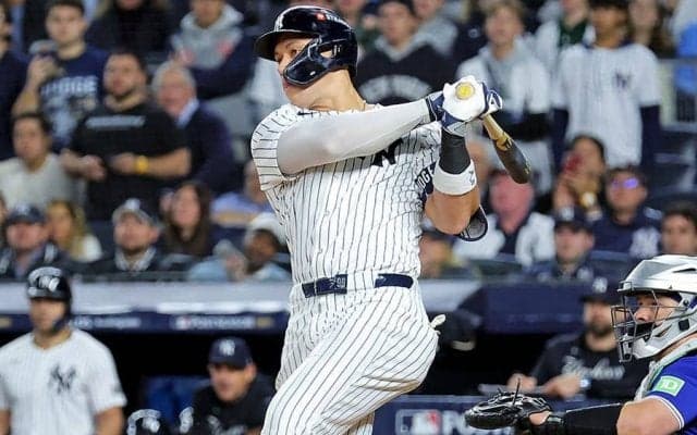 ヤンキース終戦…2年連続WSならず　4戦34失点投壊で本拠地悲鳴、ジャッジ敬遠で打線沈黙