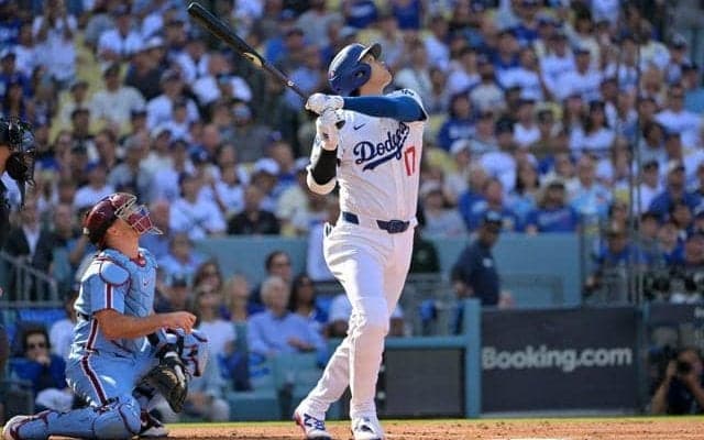 ドジャースがサヨナラ勝ちで優勝決定S進出、佐々木朗希が3回好救援