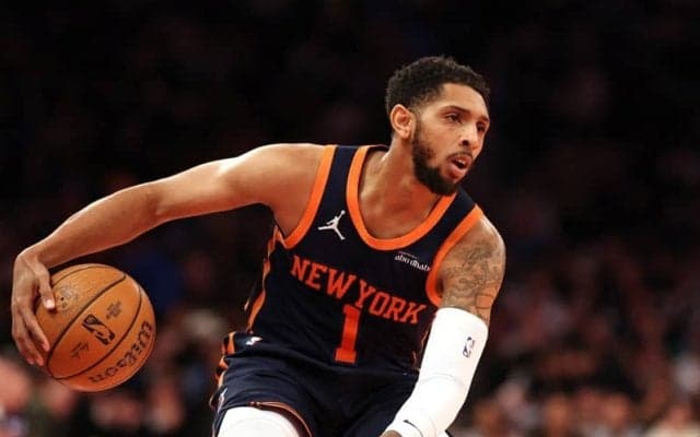 マッコネルが最低1カ月の離脱となったペイサーズがベテランのキャメロン・ペインと契約