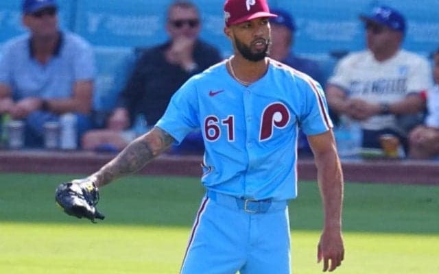 フィリーズ敗退に直結…ド軍戦で“許されぬミス”　審判謝罪もファン激怒「どうにもならない」