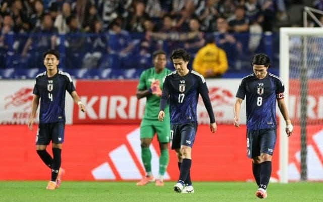 サッカー日本代表、2-2でパラグアイと引き分け　顕在化した課題