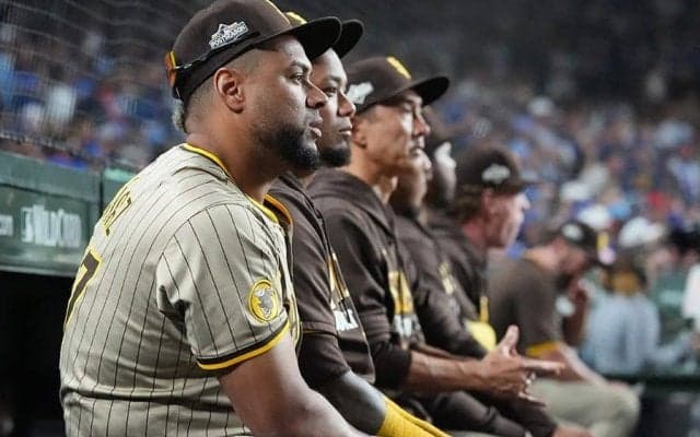 パドレス、イグレシアスに1試合の出場停止処分　審判に非紳士的な行為…機構発表