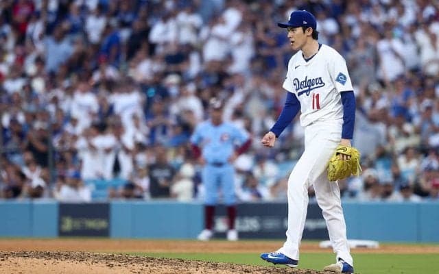 一体、何が起きた…！？ 佐々木朗希、投球中に“異常事態”「すげえ」「すごい音だな」球場全体が異様な雰囲気になる「守護神確定やん」