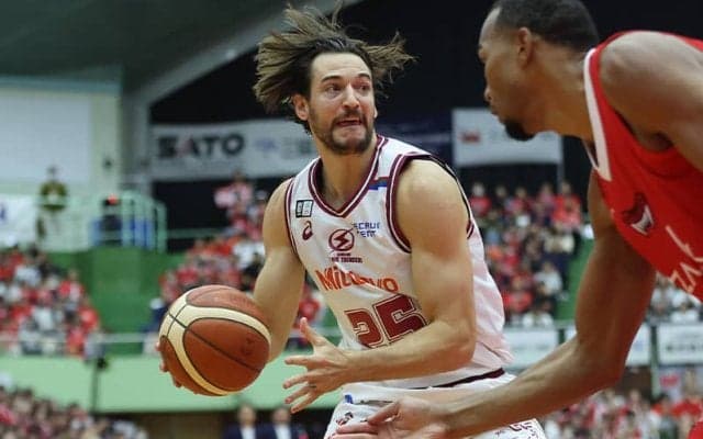 川崎ブレイブサンダースが100点ゲームで今季初白星…岡田大河はデビュー戦で6得点3アシスト